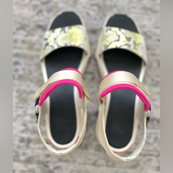 New Sorel KINETIC Impact Y-Strap Wedge Platform Sandal Snake Skin Size 11 - Picture 8 of 9